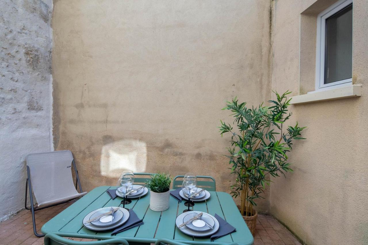 Maison De Ville En Plein Centre Avec Terrasse بواتييه المظهر الخارجي الصورة
